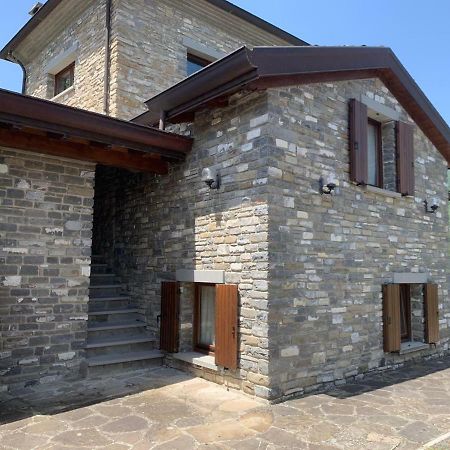 Borgo Scorza Villa Pietramogolana ภายนอก รูปภาพ