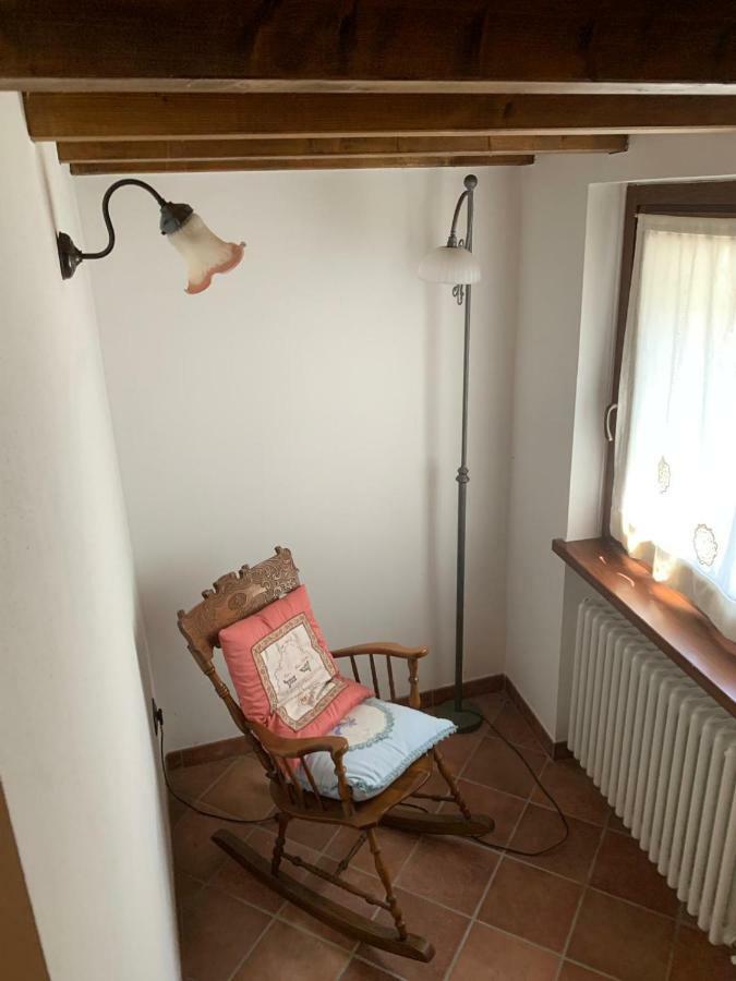 Borgo Scorza Villa Pietramogolana ภายนอก รูปภาพ